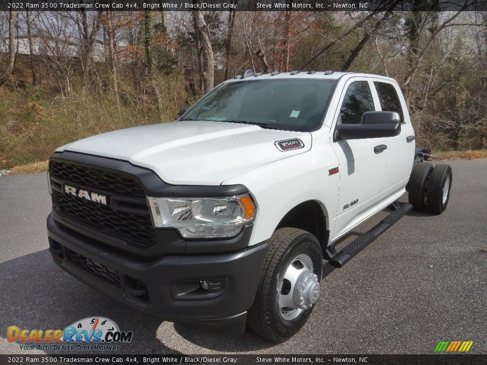 2022 Ram 3500 Tradesman Crew Cab 4x4 Bright White / Black/Diesel Gray Photo #2