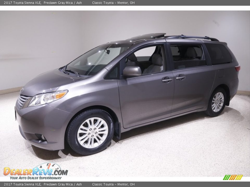 2017 Toyota Sienna XLE Predawn Gray Mica / Ash Photo #3