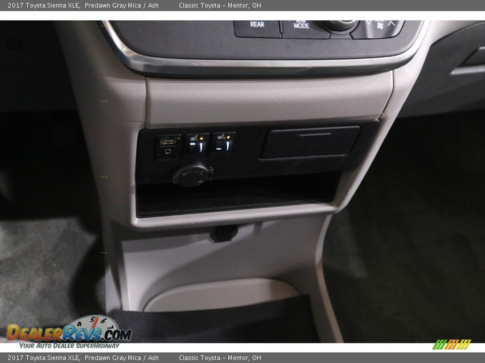 2017 Toyota Sienna XLE Predawn Gray Mica / Ash Photo #14