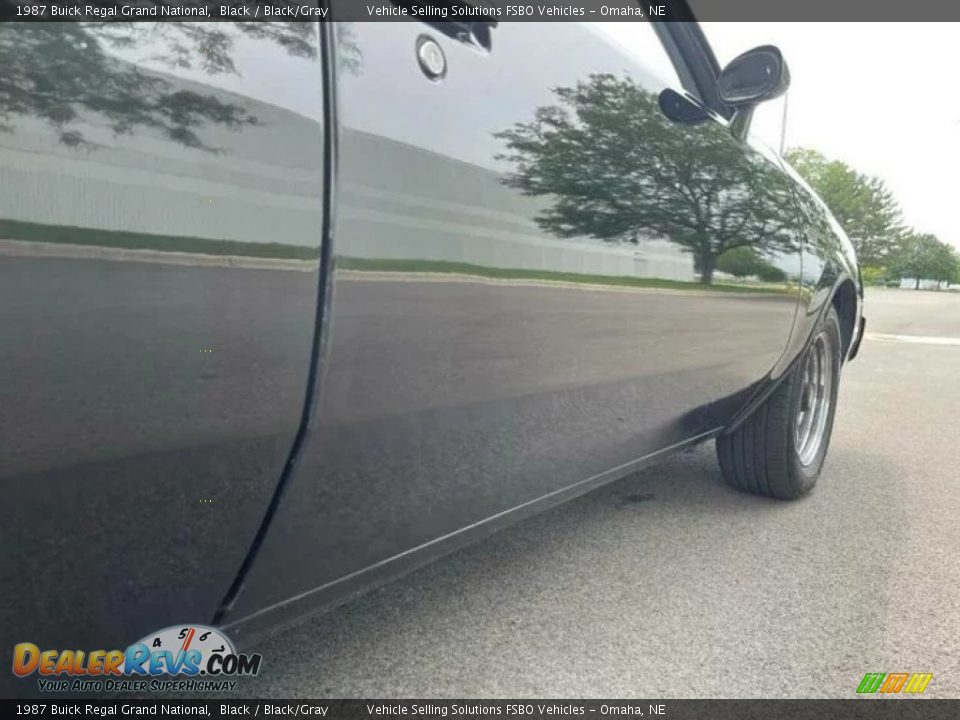 1987 Buick Regal Grand National Black / Black/Gray Photo #30