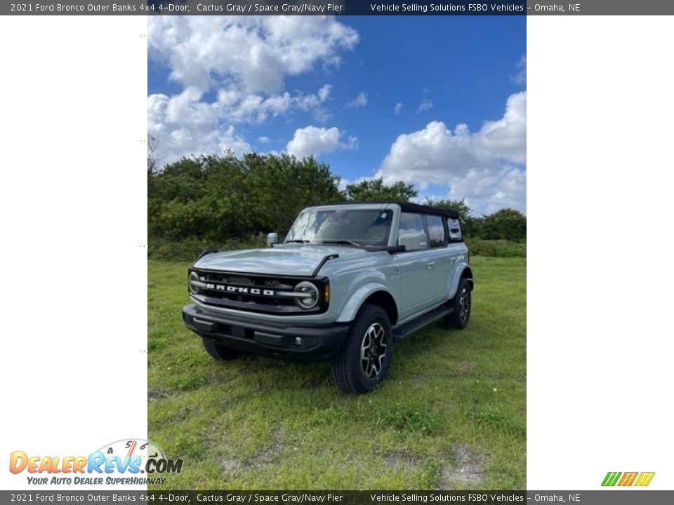 2021 Ford Bronco Outer Banks 4x4 4-Door Cactus Gray / Space Gray/Navy Pier Photo #3