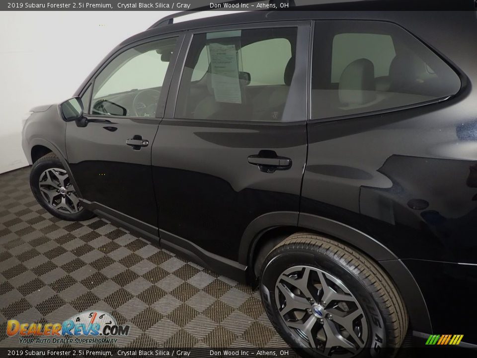 2019 Subaru Forester 2.5i Premium Crystal Black Silica / Gray Photo #20