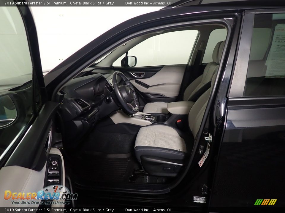 2019 Subaru Forester 2.5i Premium Crystal Black Silica / Gray Photo #24