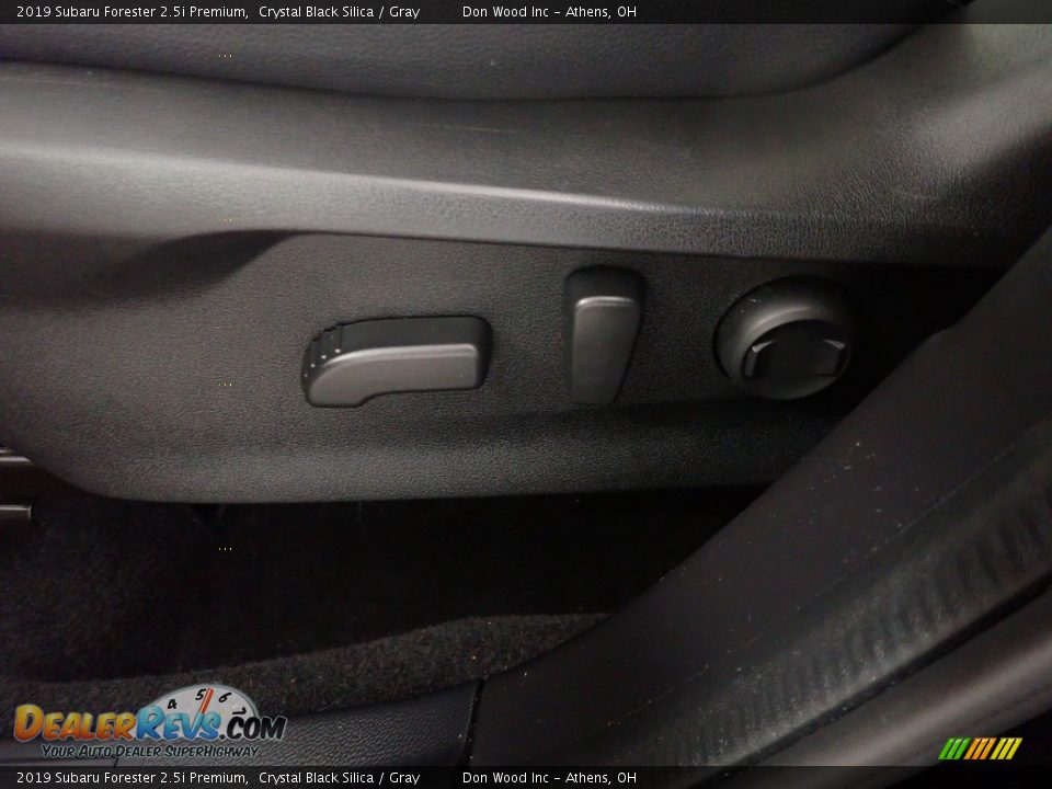 2019 Subaru Forester 2.5i Premium Crystal Black Silica / Gray Photo #25