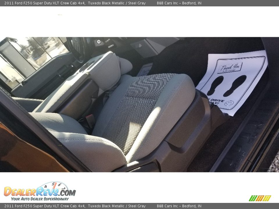 2011 Ford F250 Super Duty XLT Crew Cab 4x4 Tuxedo Black Metallic / Steel Gray Photo #15