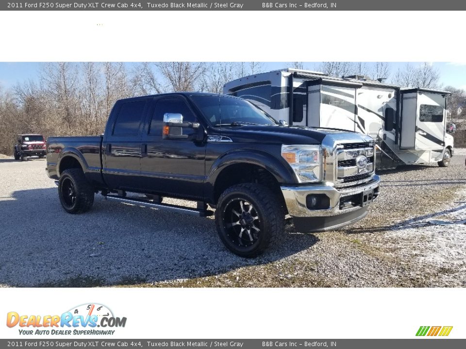 2011 Ford F250 Super Duty XLT Crew Cab 4x4 Tuxedo Black Metallic / Steel Gray Photo #19