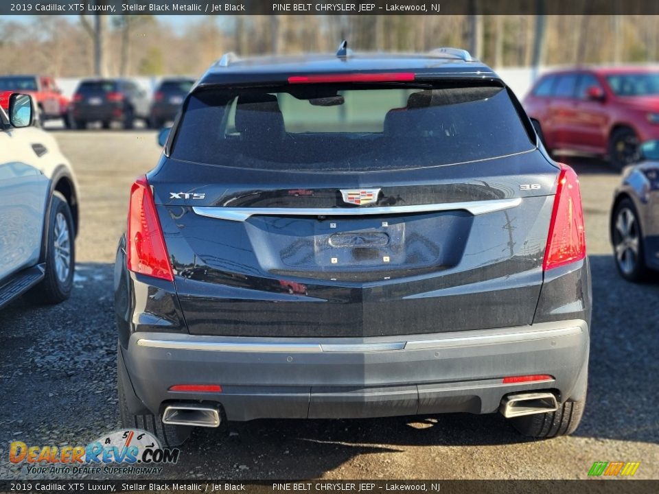 2019 Cadillac XT5 Luxury Stellar Black Metallic / Jet Black Photo #4