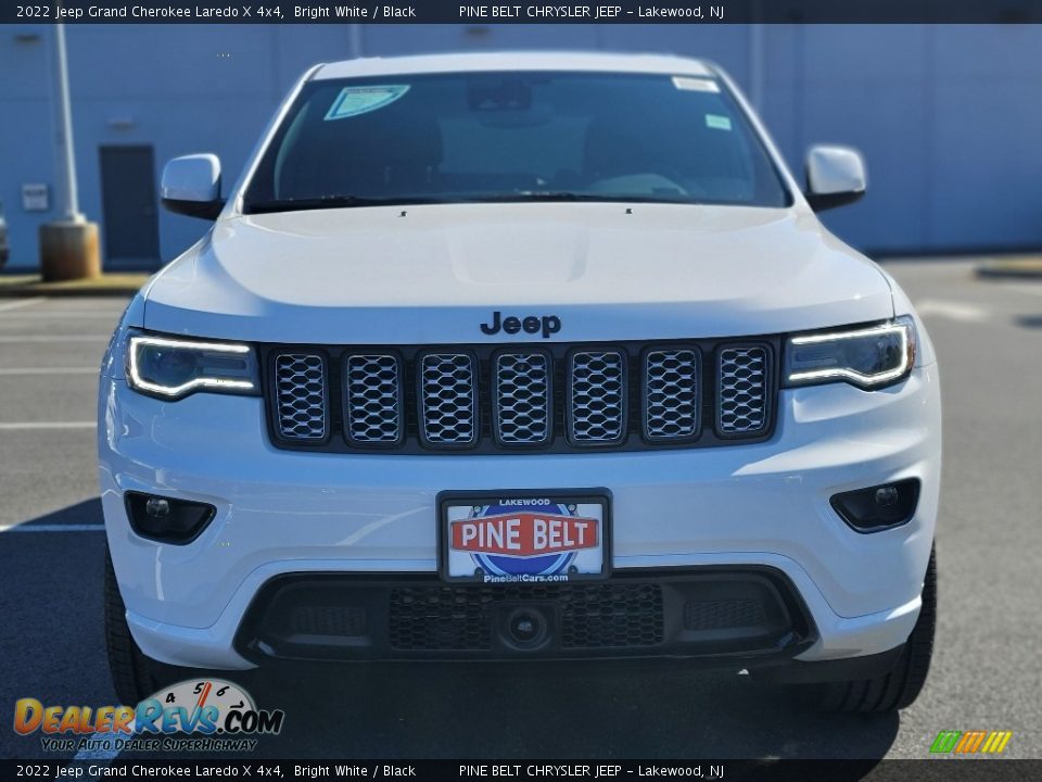 2022 Jeep Grand Cherokee Laredo X 4x4 Bright White / Black Photo #3