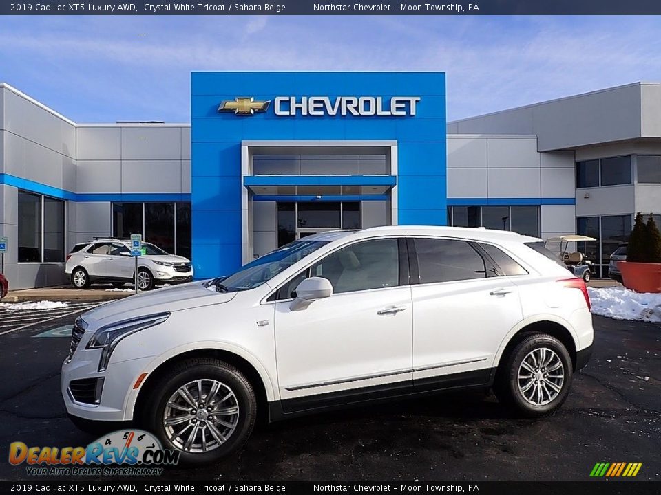 2019 Cadillac XT5 Luxury AWD Crystal White Tricoat / Sahara Beige Photo #1