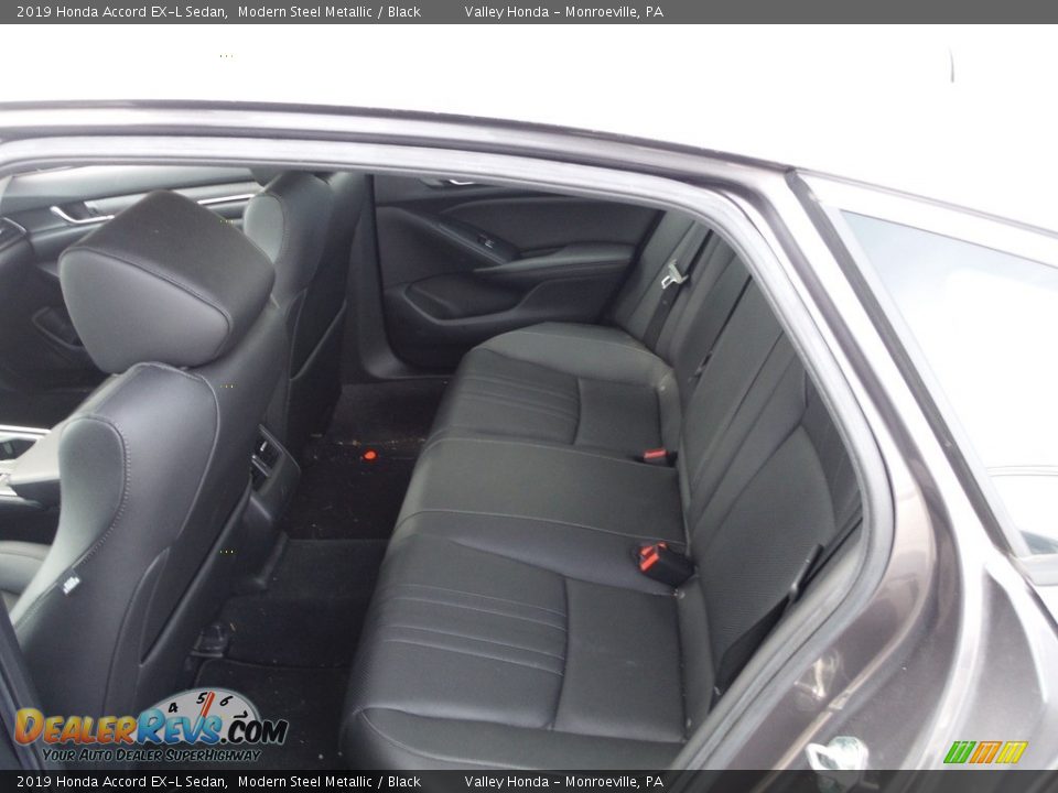 2019 Honda Accord EX-L Sedan Modern Steel Metallic / Black Photo #31