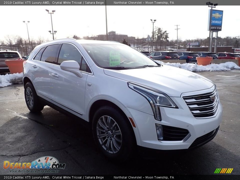 2019 Cadillac XT5 Luxury AWD Crystal White Tricoat / Sahara Beige Photo #11