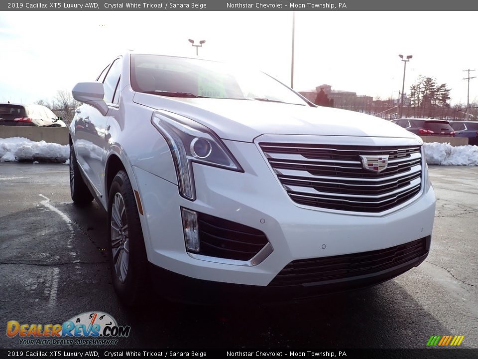 2019 Cadillac XT5 Luxury AWD Crystal White Tricoat / Sahara Beige Photo #12