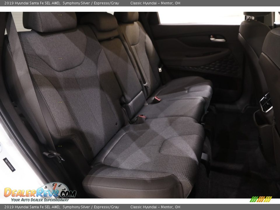 2019 Hyundai Santa Fe SEL AWD Symphony Silver / Espresso/Gray Photo #15