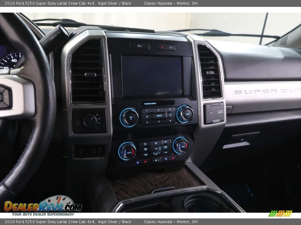 2019 Ford F250 Super Duty Lariat Crew Cab 4x4 Ingot Silver / Black Photo #10