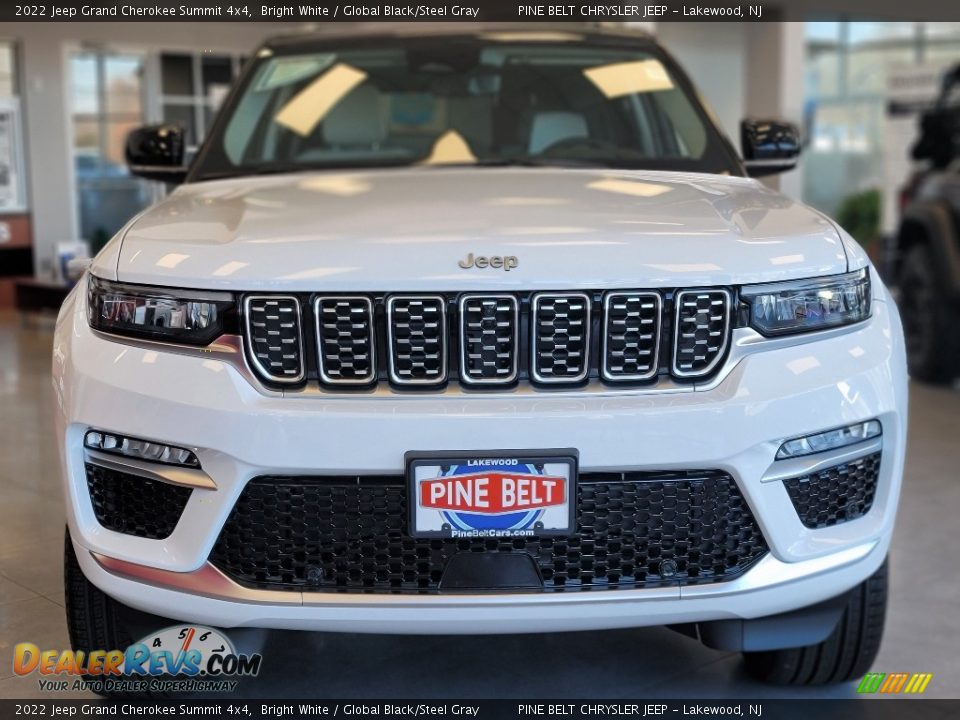 2022 Jeep Grand Cherokee Summit 4x4 Bright White / Global Black/Steel Gray Photo #3