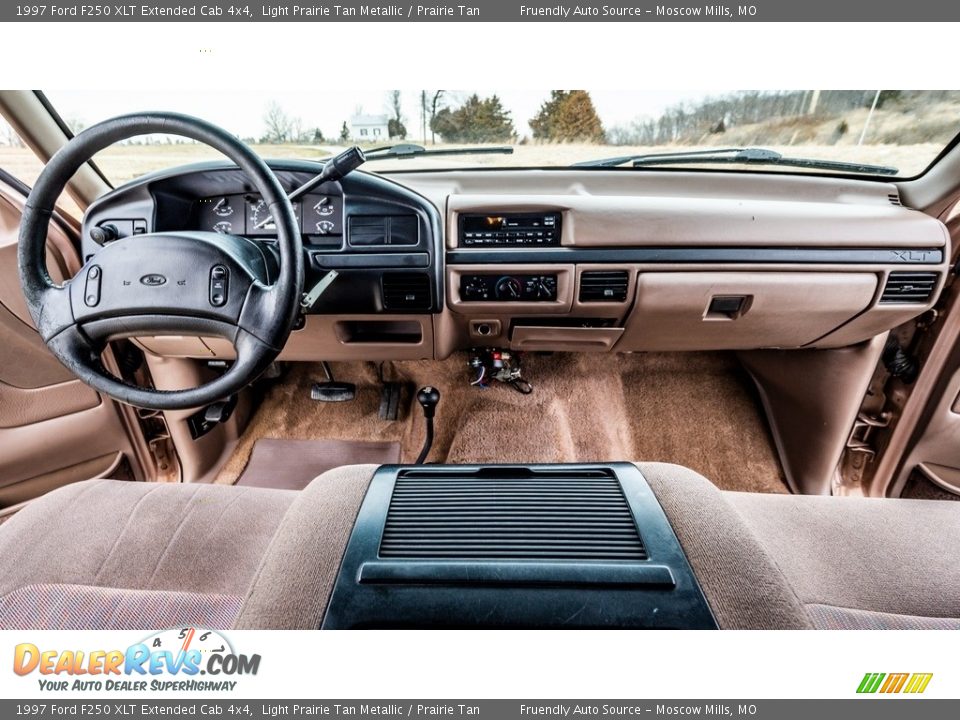 Prairie Tan Interior - 1997 Ford F250 XLT Extended Cab 4x4 Photo #25