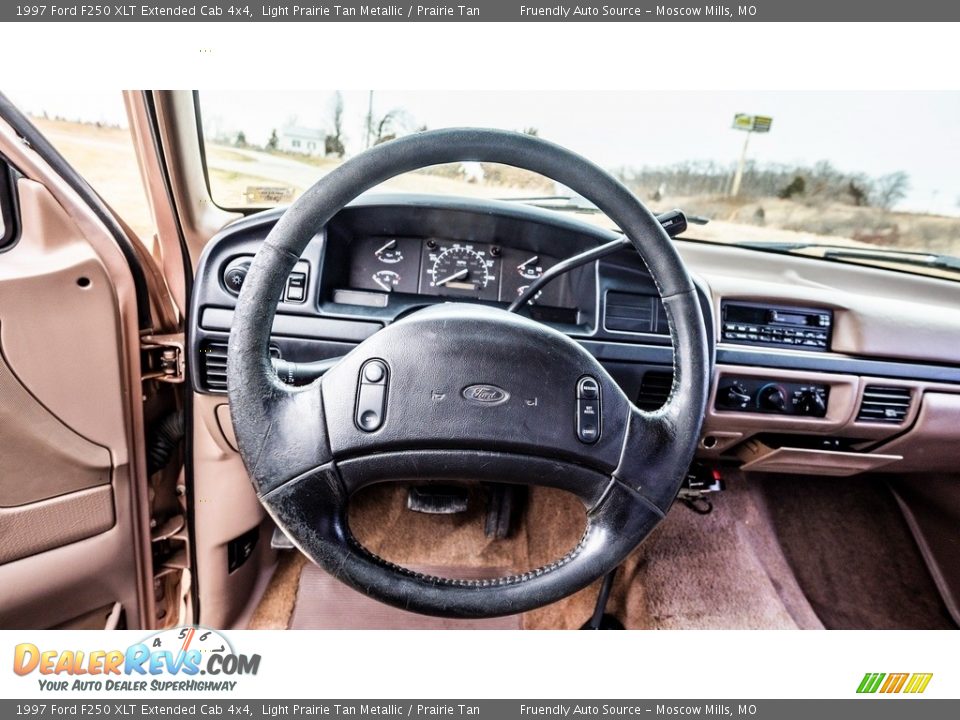 1997 Ford F250 XLT Extended Cab 4x4 Steering Wheel Photo #26