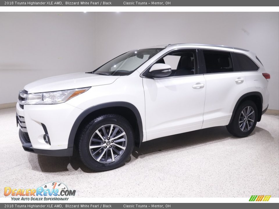 2018 Toyota Highlander XLE AWD Blizzard White Pearl / Black Photo #3