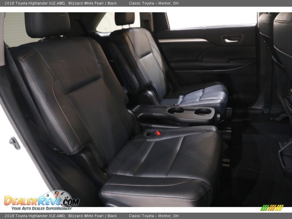 2018 Toyota Highlander XLE AWD Blizzard White Pearl / Black Photo #17