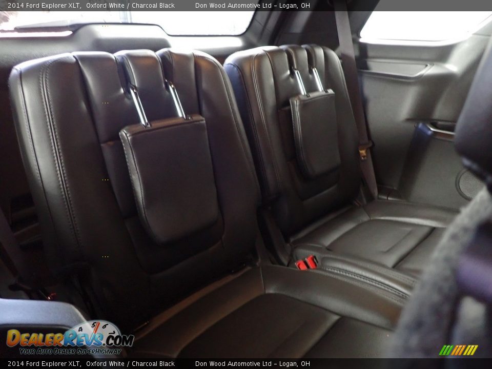 2014 Ford Explorer XLT Oxford White / Charcoal Black Photo #33