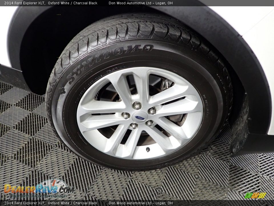 2014 Ford Explorer XLT Oxford White / Charcoal Black Photo #34