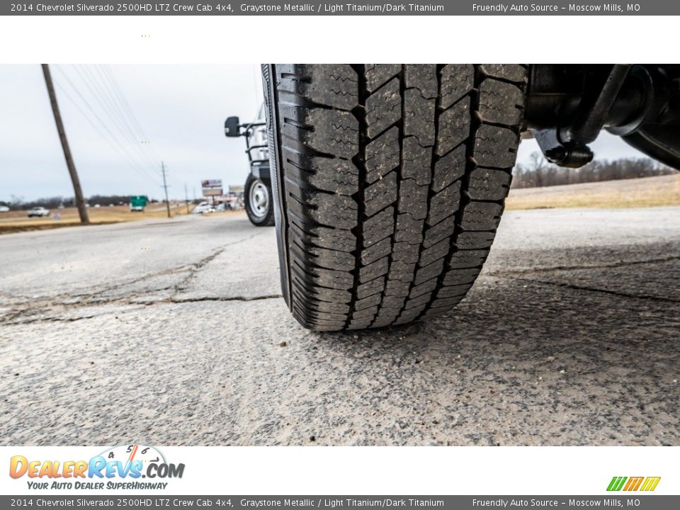 2014 Chevrolet Silverado 2500HD LTZ Crew Cab 4x4 Graystone Metallic / Light Titanium/Dark Titanium Photo #12