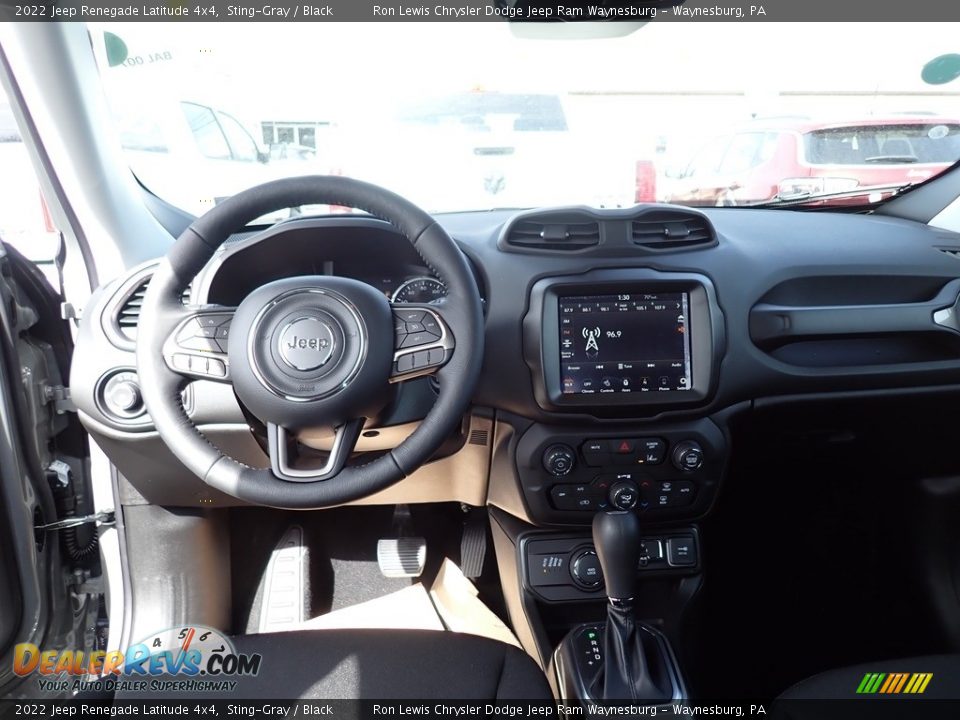 2022 Jeep Renegade Latitude 4x4 Sting-Gray / Black Photo #13