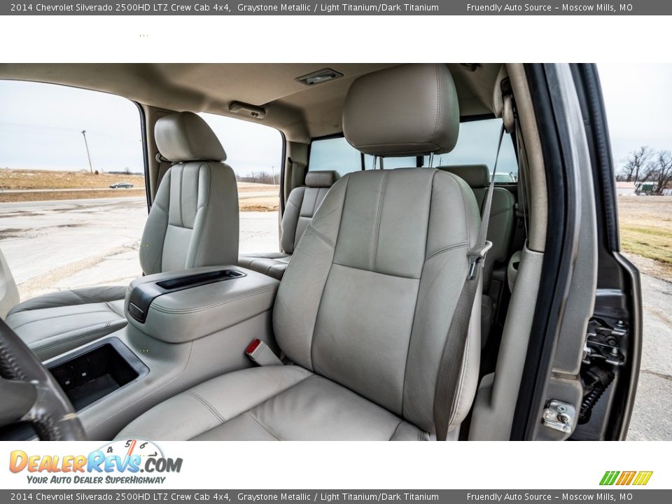 2014 Chevrolet Silverado 2500HD LTZ Crew Cab 4x4 Graystone Metallic / Light Titanium/Dark Titanium Photo #16