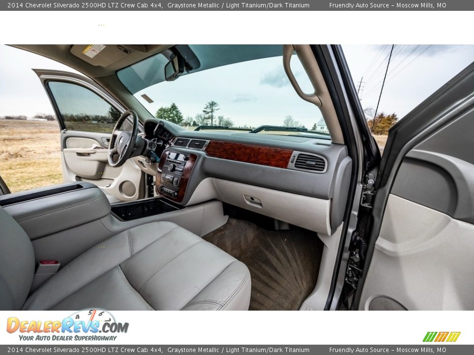 2014 Chevrolet Silverado 2500HD LTZ Crew Cab 4x4 Graystone Metallic / Light Titanium/Dark Titanium Photo #22