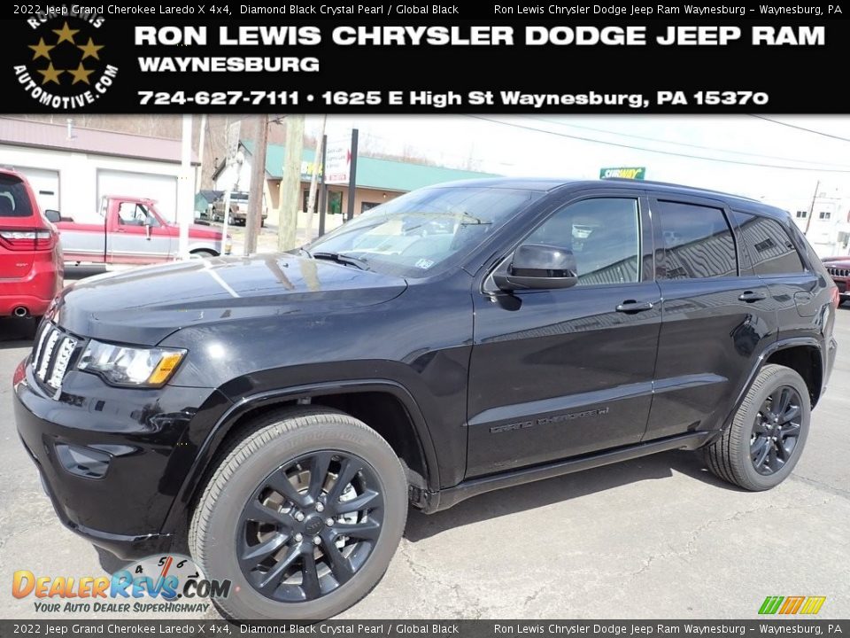 2022 Jeep Grand Cherokee Laredo X 4x4 Diamond Black Crystal Pearl / Global Black Photo #1