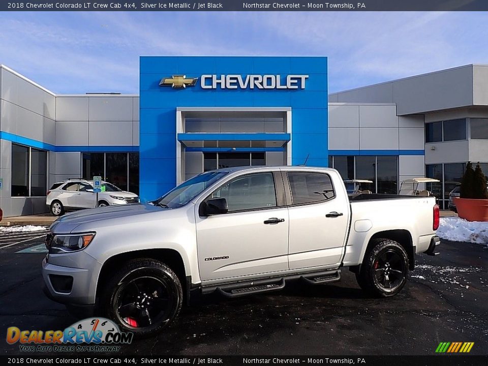 Front 3/4 View of 2018 Chevrolet Colorado LT Crew Cab 4x4 Photo #1