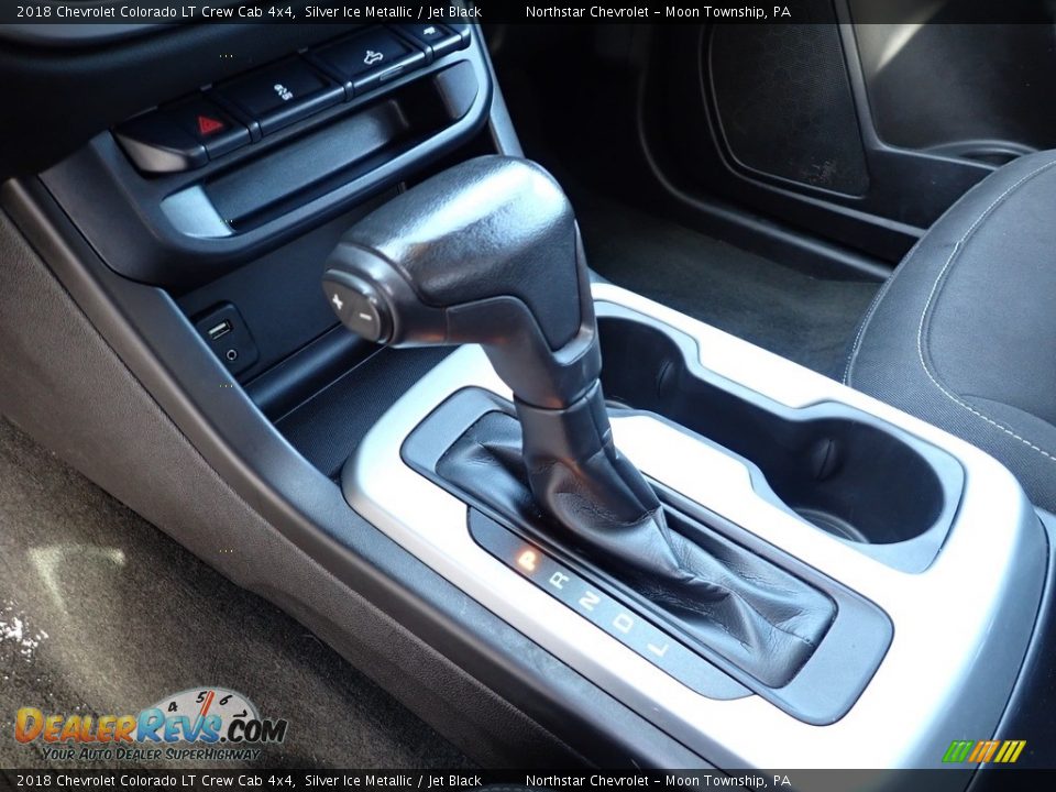 2018 Chevrolet Colorado LT Crew Cab 4x4 Shifter Photo #26