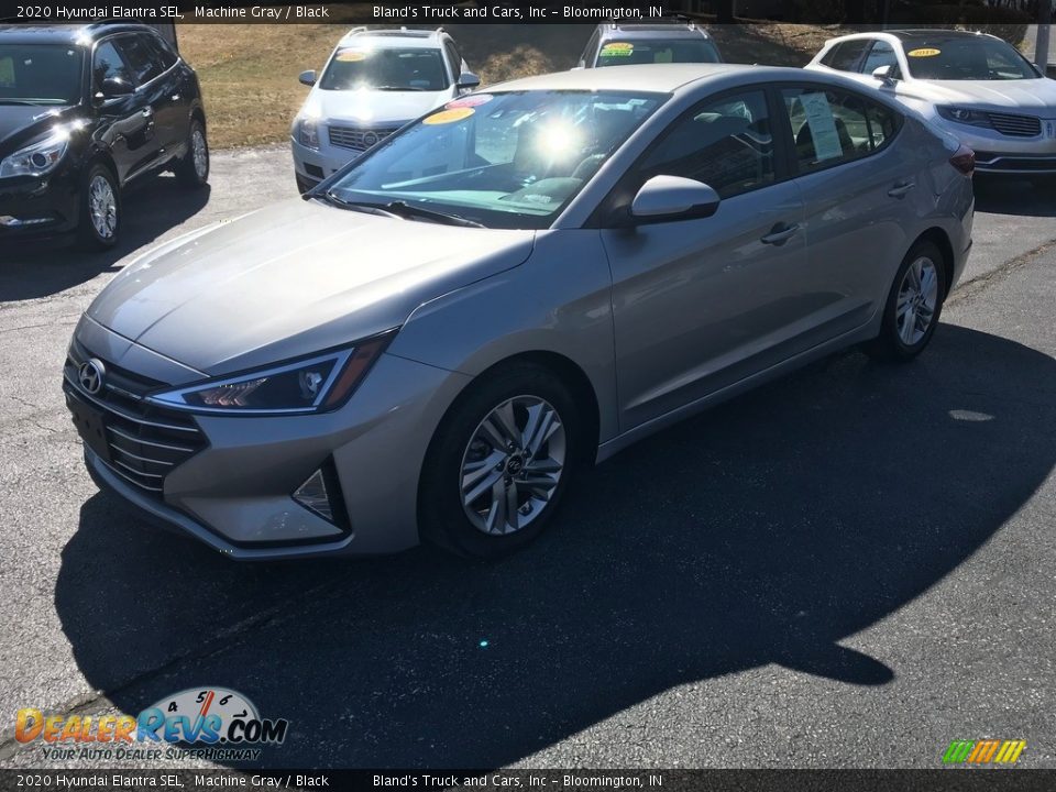 2020 Hyundai Elantra SEL Machine Gray / Black Photo #2