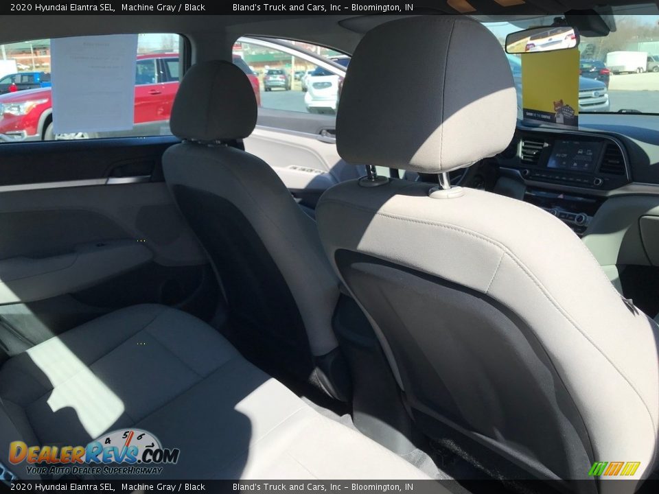 2020 Hyundai Elantra SEL Machine Gray / Black Photo #28