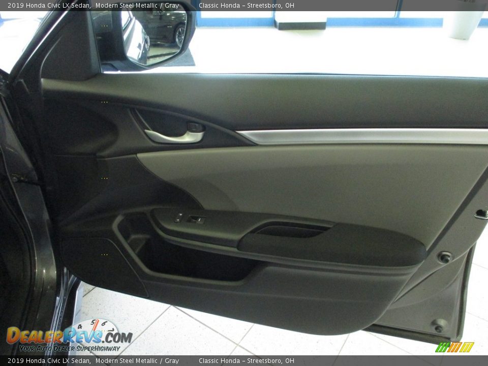 2019 Honda Civic LX Sedan Modern Steel Metallic / Gray Photo #14