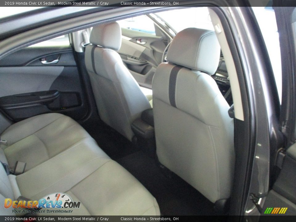 2019 Honda Civic LX Sedan Modern Steel Metallic / Gray Photo #18