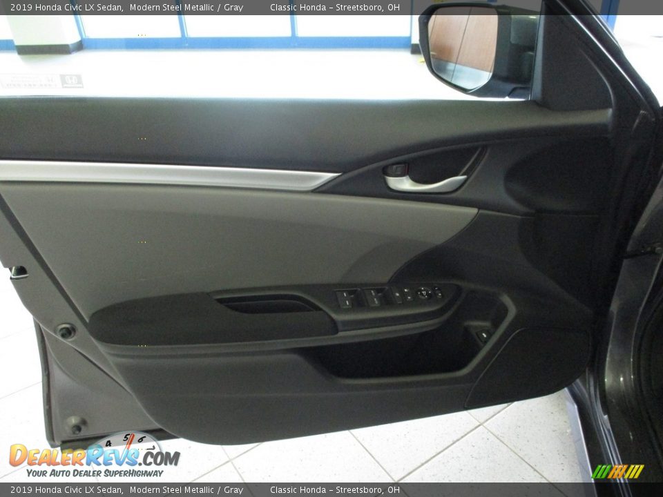 2019 Honda Civic LX Sedan Modern Steel Metallic / Gray Photo #25