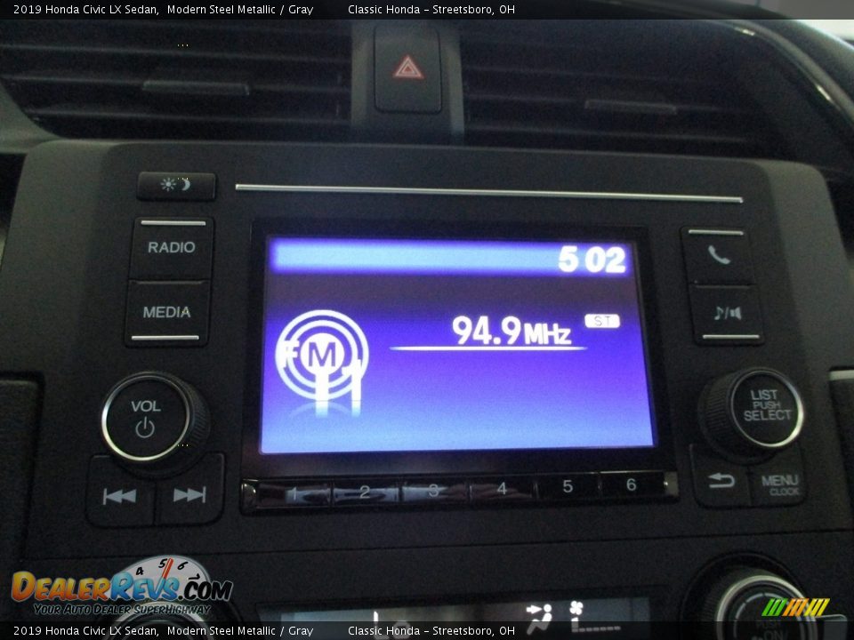 2019 Honda Civic LX Sedan Modern Steel Metallic / Gray Photo #35