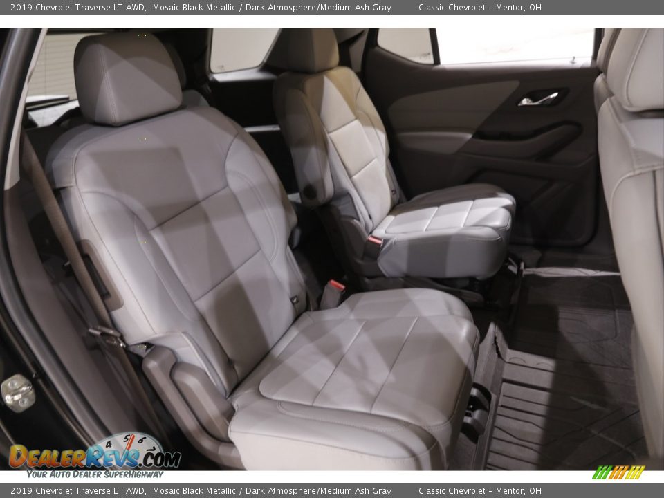 2019 Chevrolet Traverse LT AWD Mosaic Black Metallic / Dark Atmosphere/Medium Ash Gray Photo #16