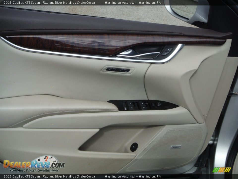 2015 Cadillac XTS Sedan Radiant Silver Metallic / Shale/Cocoa Photo #10