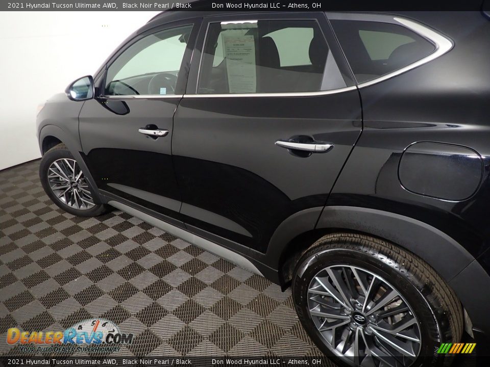 2021 Hyundai Tucson Ulitimate AWD Black Noir Pearl / Black Photo #21