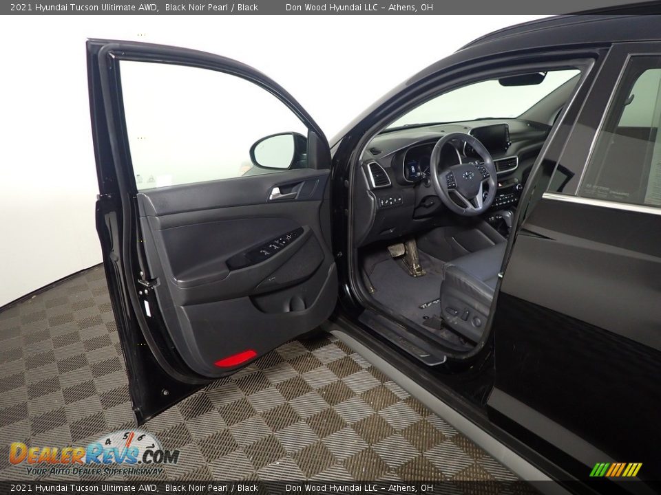 2021 Hyundai Tucson Ulitimate AWD Black Noir Pearl / Black Photo #23