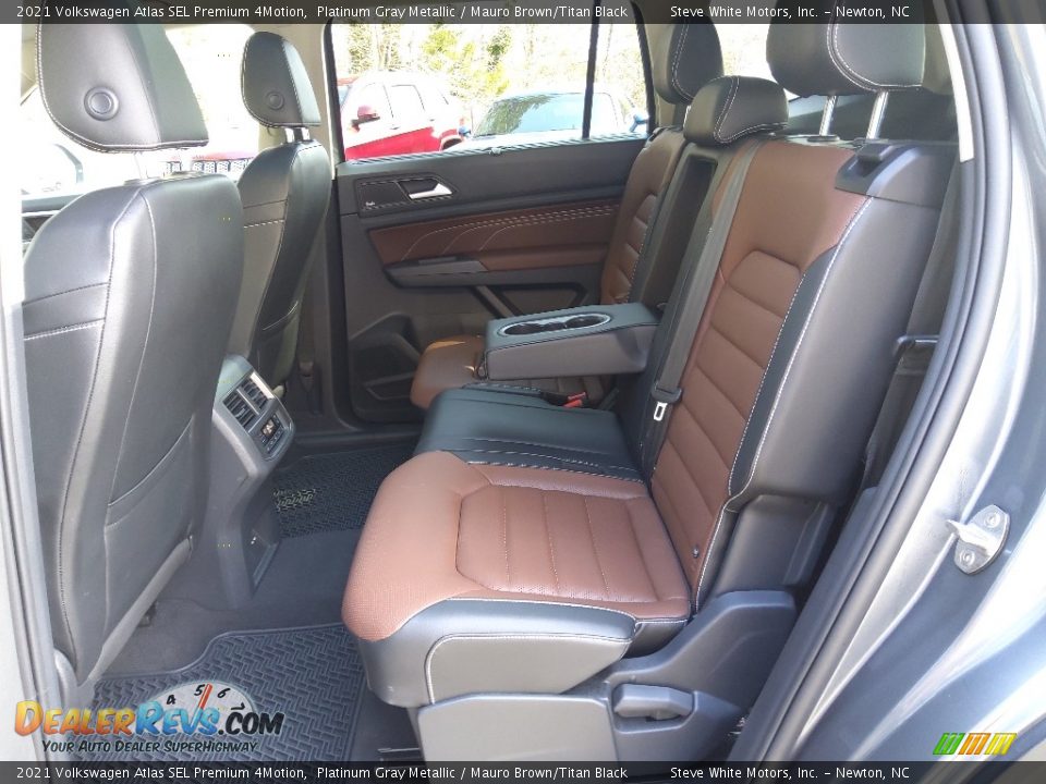 Rear Seat of 2021 Volkswagen Atlas SEL Premium 4Motion Photo #13