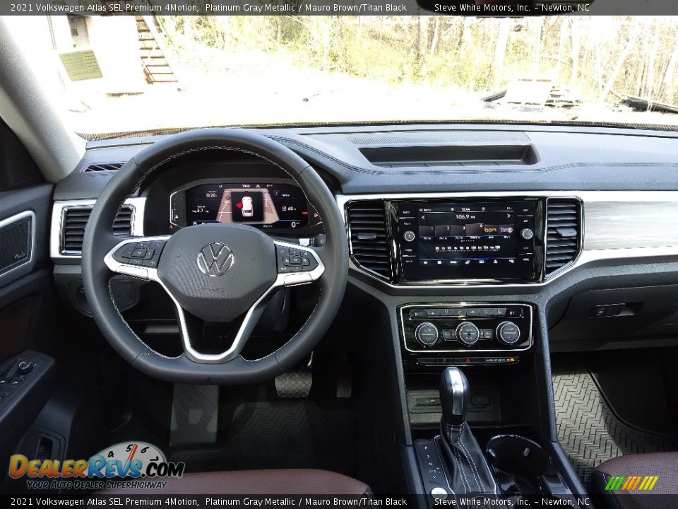 Dashboard of 2021 Volkswagen Atlas SEL Premium 4Motion Photo #20