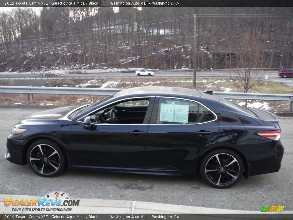 2019 Toyota Camry XSE Galactic Aqua Mica / Black Photo #19