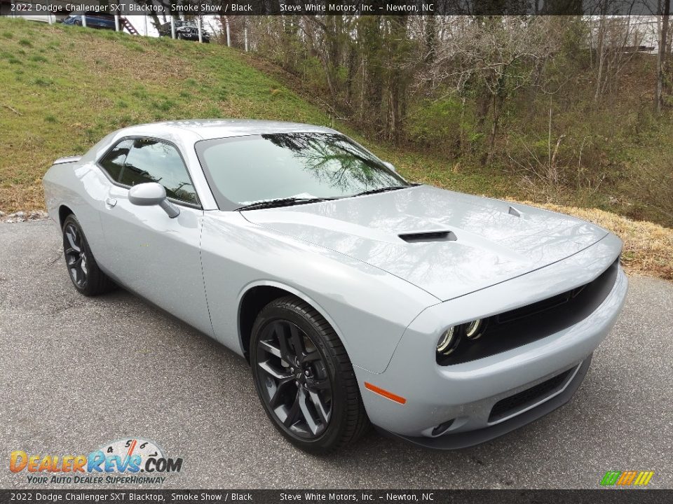 Front 3/4 View of 2022 Dodge Challenger SXT Blacktop Photo #4