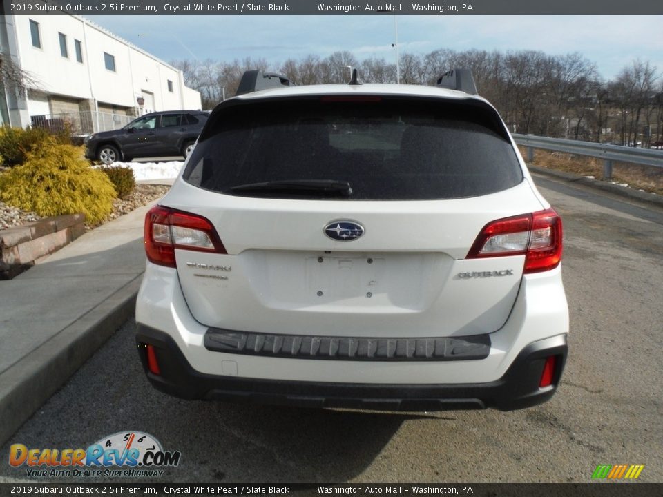 2019 Subaru Outback 2.5i Premium Crystal White Pearl / Slate Black Photo #14