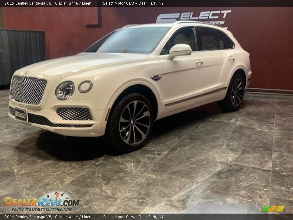 2019 Bentley Bentayga V8 Glacier White / Linen Photo #6