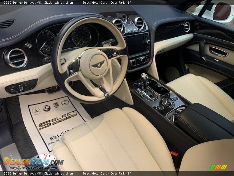 Linen Interior - 2019 Bentley Bentayga V8 Photo #9