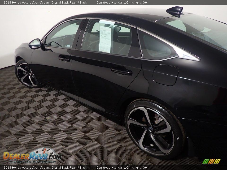 2018 Honda Accord Sport Sedan Crystal Black Pearl / Black Photo #18